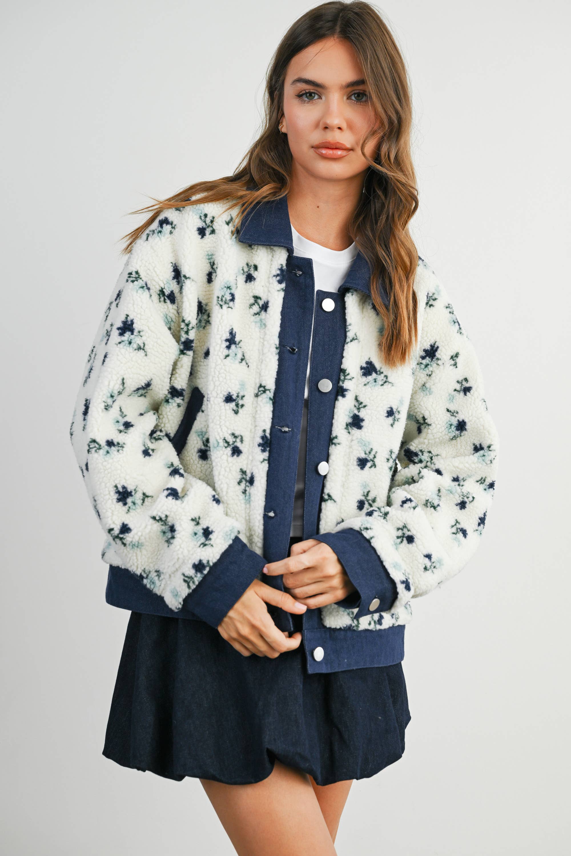Elaine | Floral Collared Button-Down Jacket