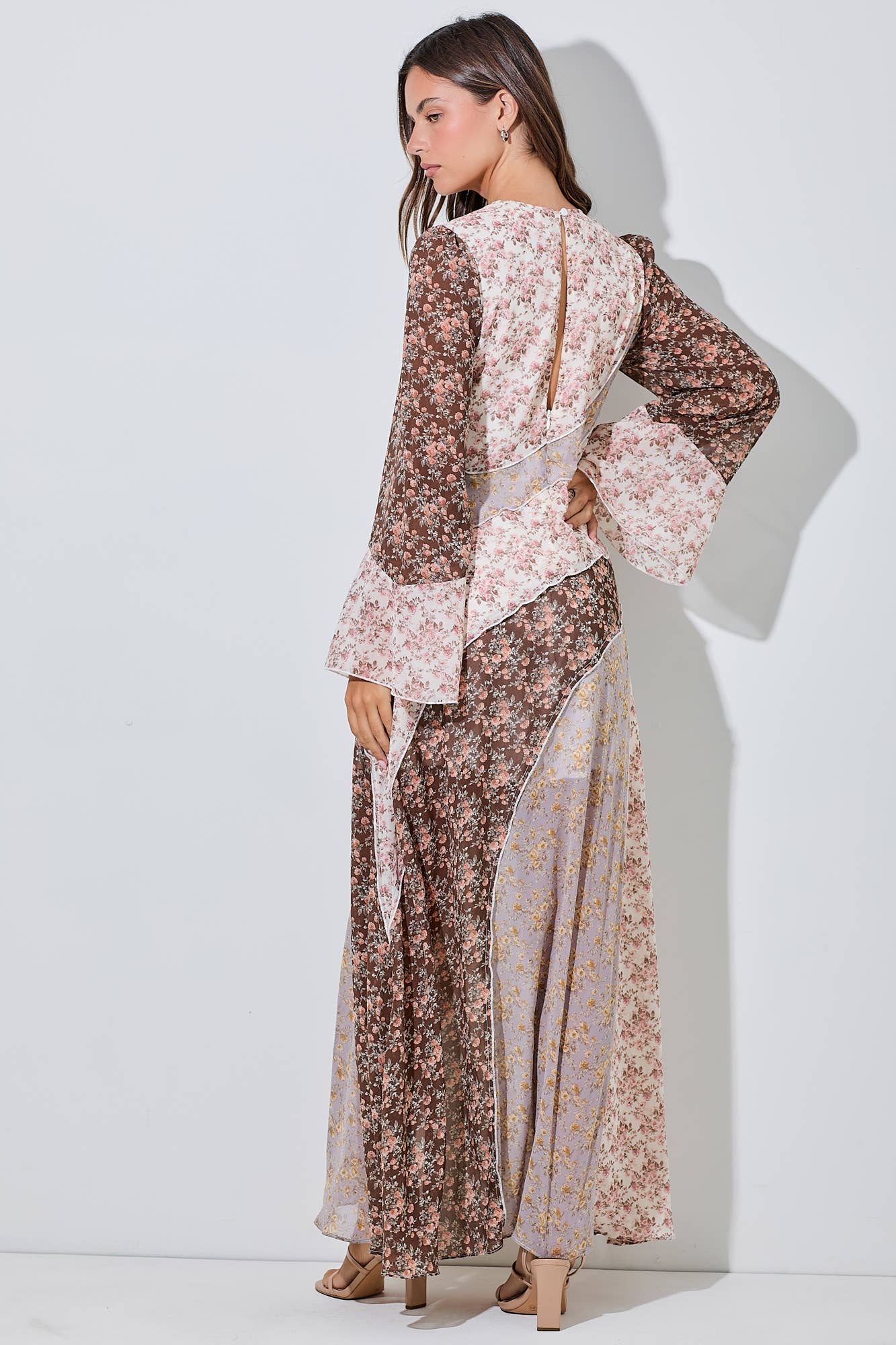 Meadow | Floral Chiffon Ruffle Maxi Dress L Meadow | Floral Chiffon Ruffle Maxi Dress L