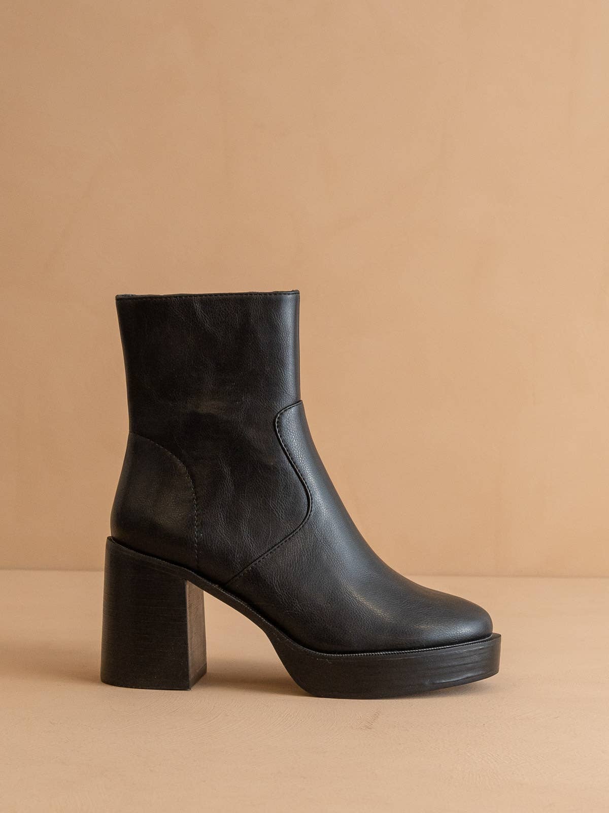 The Alexandra Black | Platform Ankle Boots
