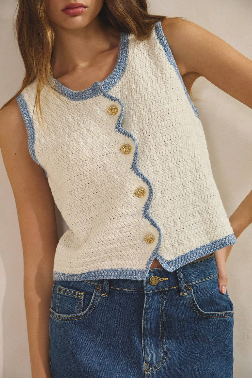 Mira | Contrast Vest