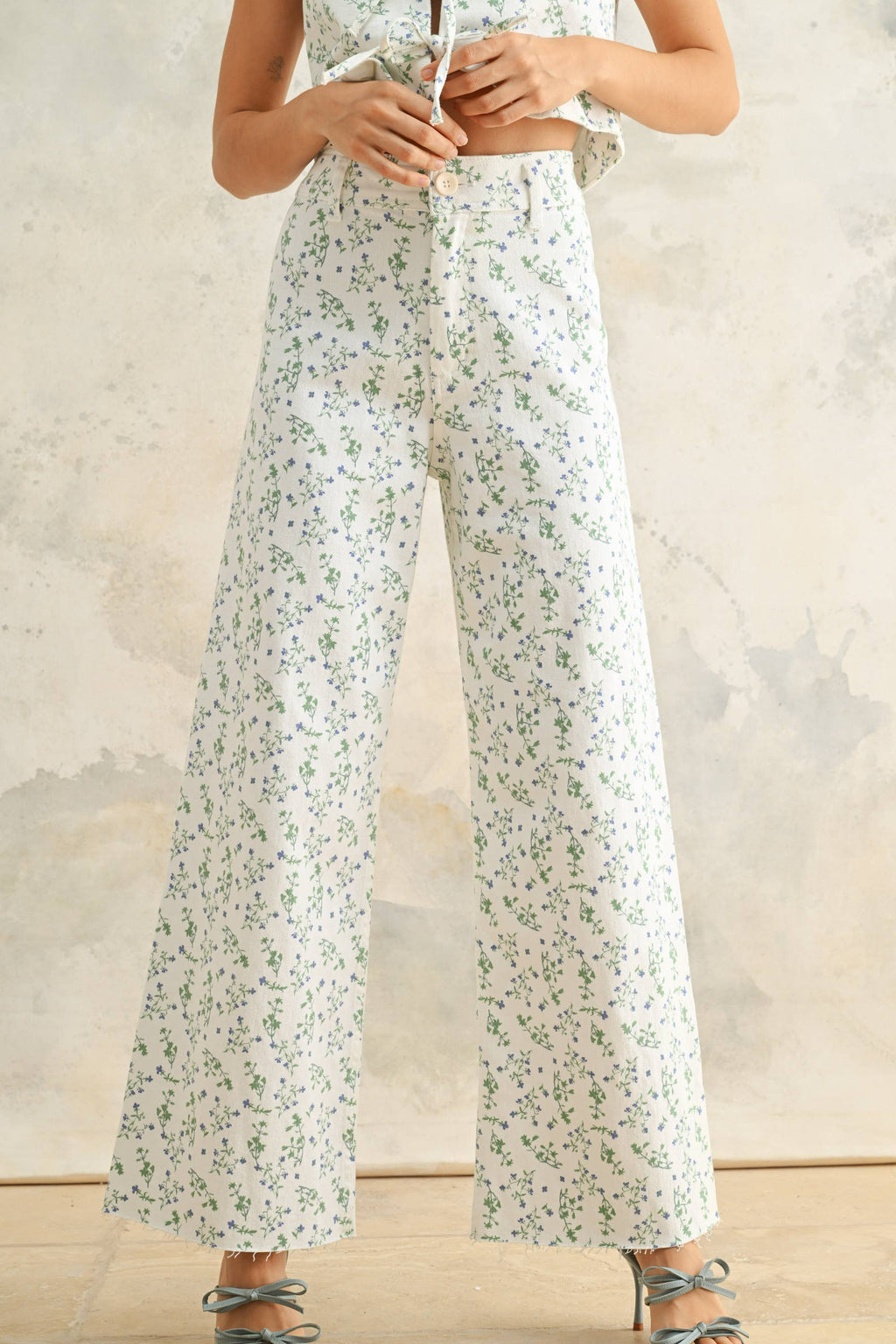 Floral Print Stretched Pants