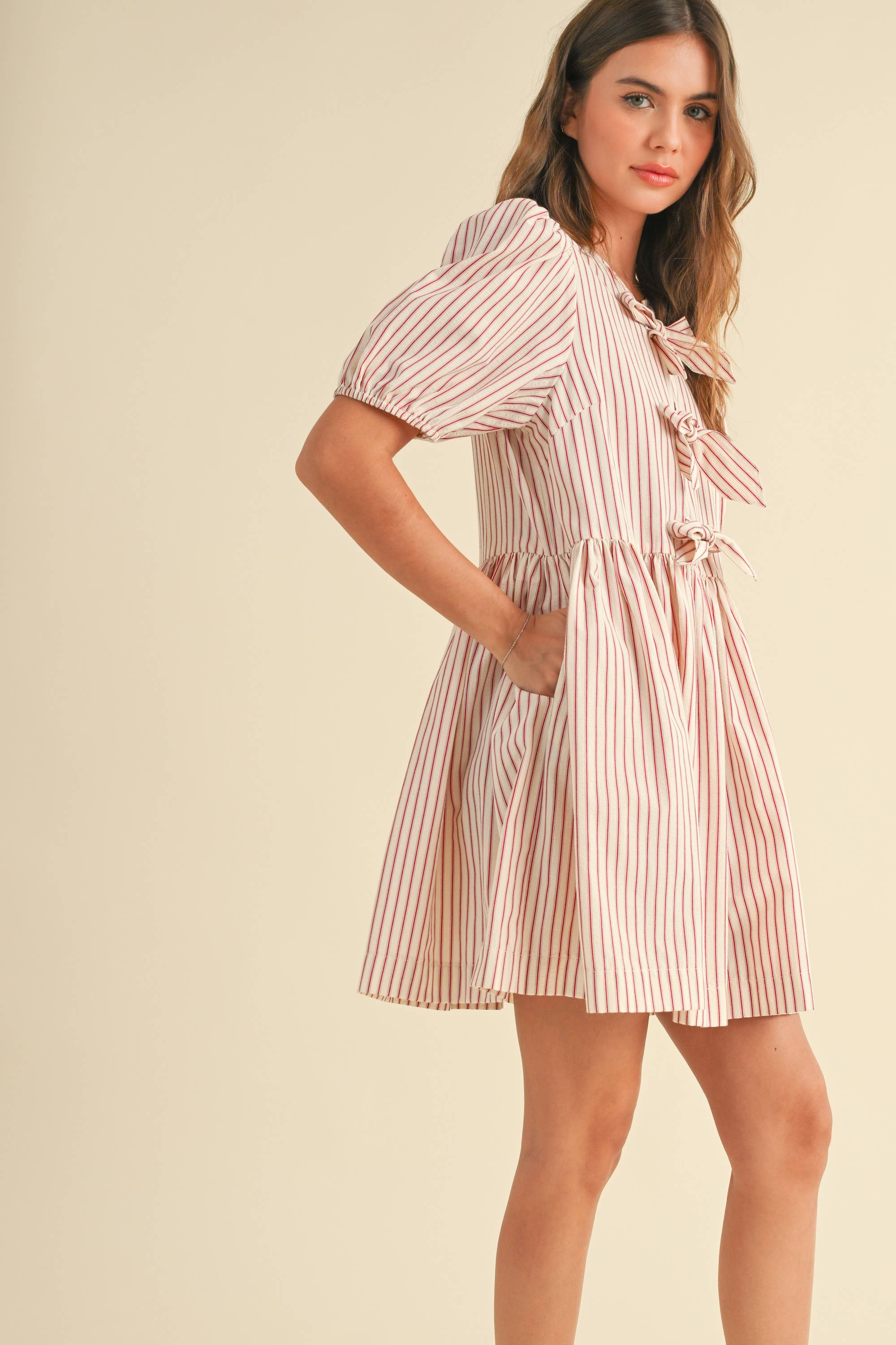 Darcey | Striped With Bow Tie Front SSLV Dress