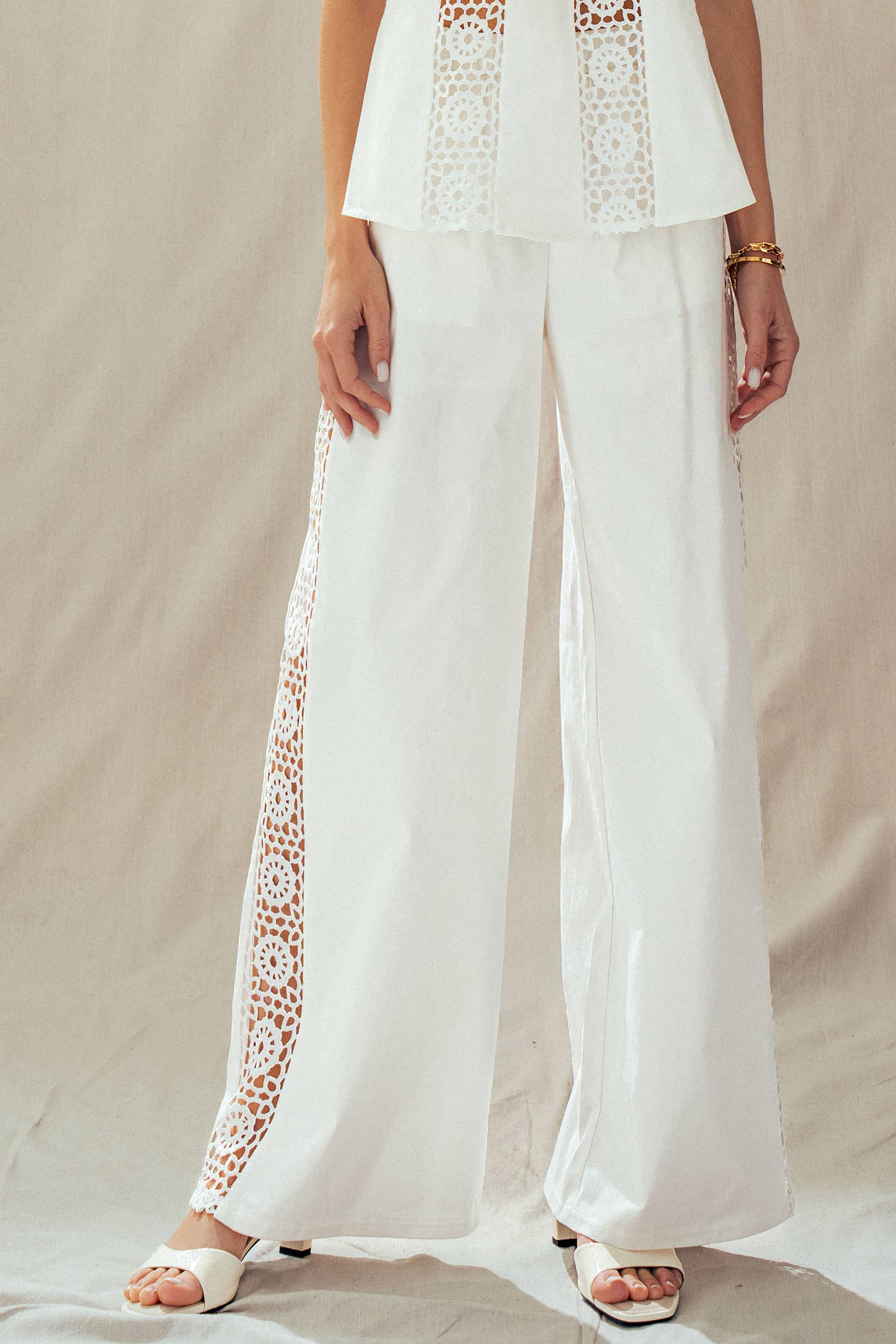 Presley | Cotton Eyelet Two-Piece Set Peplum Cami & Pants