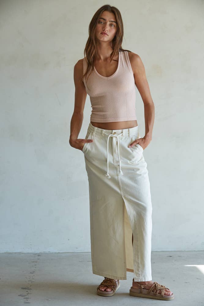 Dalia | Seamless Knit Nylon Spandex Ribbed V-Neck Tank