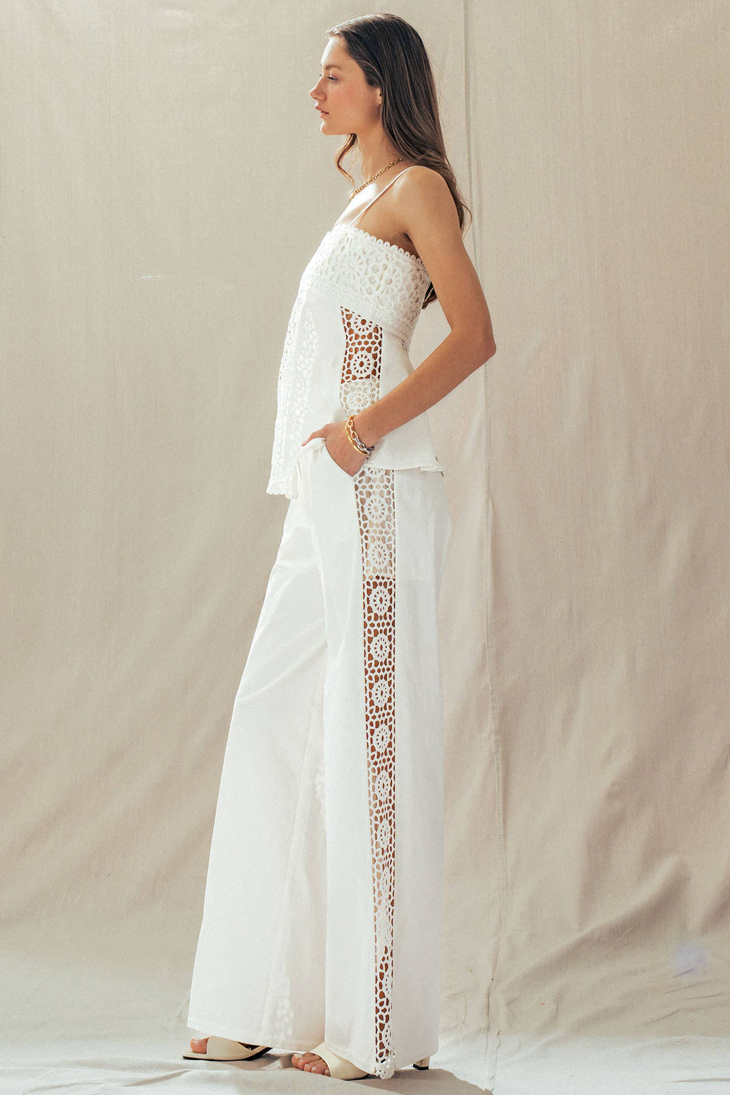 Presley | Cotton Eyelet Two-Piece Set Peplum Cami & Pants