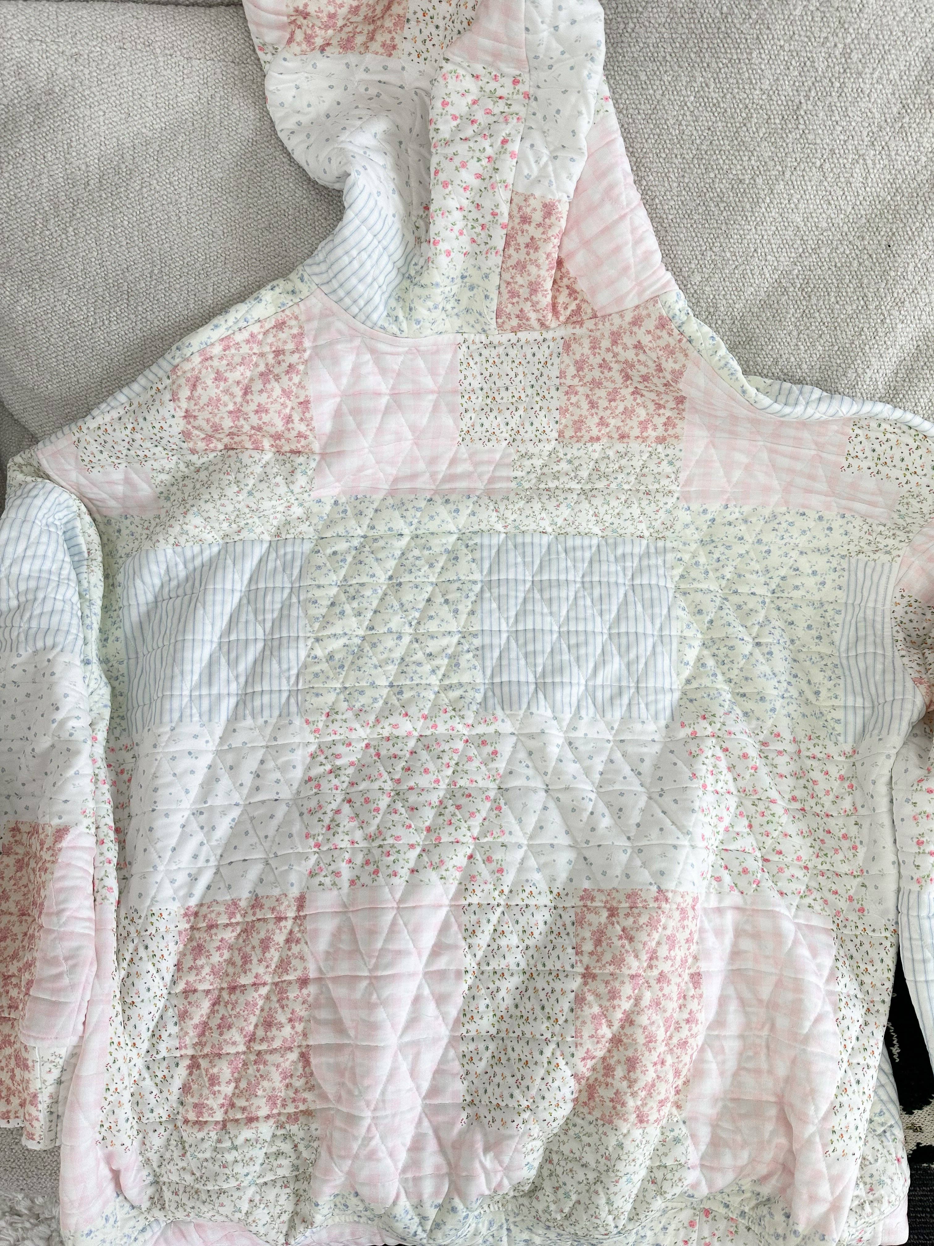 Lucy | Quilted Pastel Hoodie