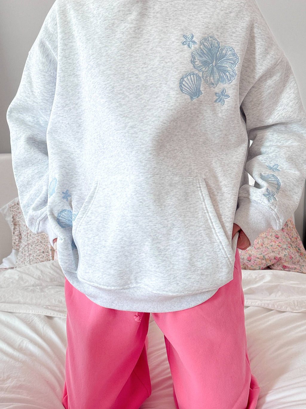 Pearl Grey | Tropical Embroider Hoodie