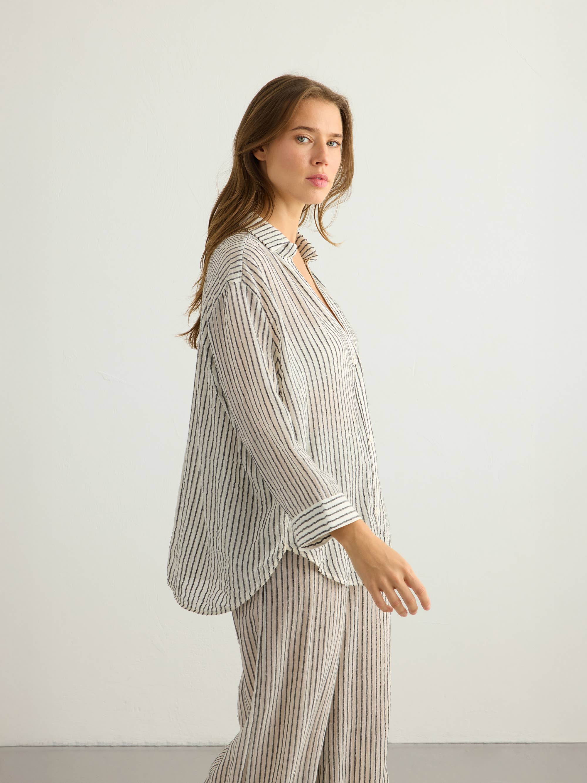 Voyage Set 100% Textured Cotton | Black Stripes