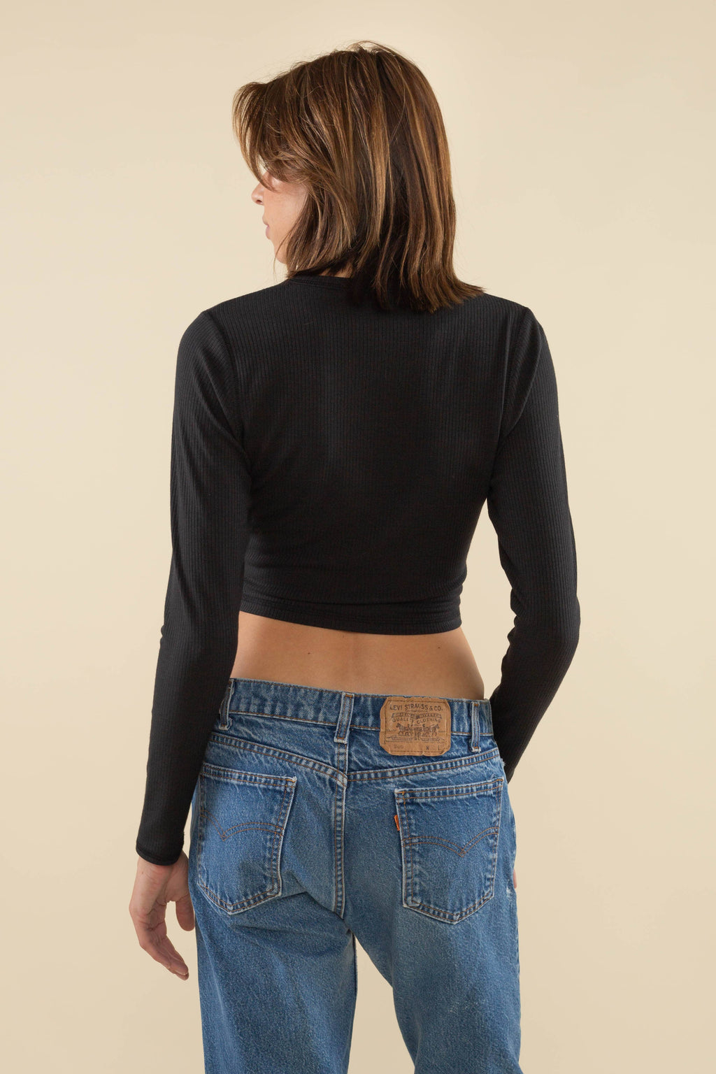 Quin | Crop Length Rib Long Sleeve Crewneck