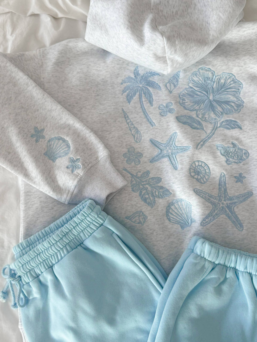 Pearl Grey | Tropical Embroider Hoodie