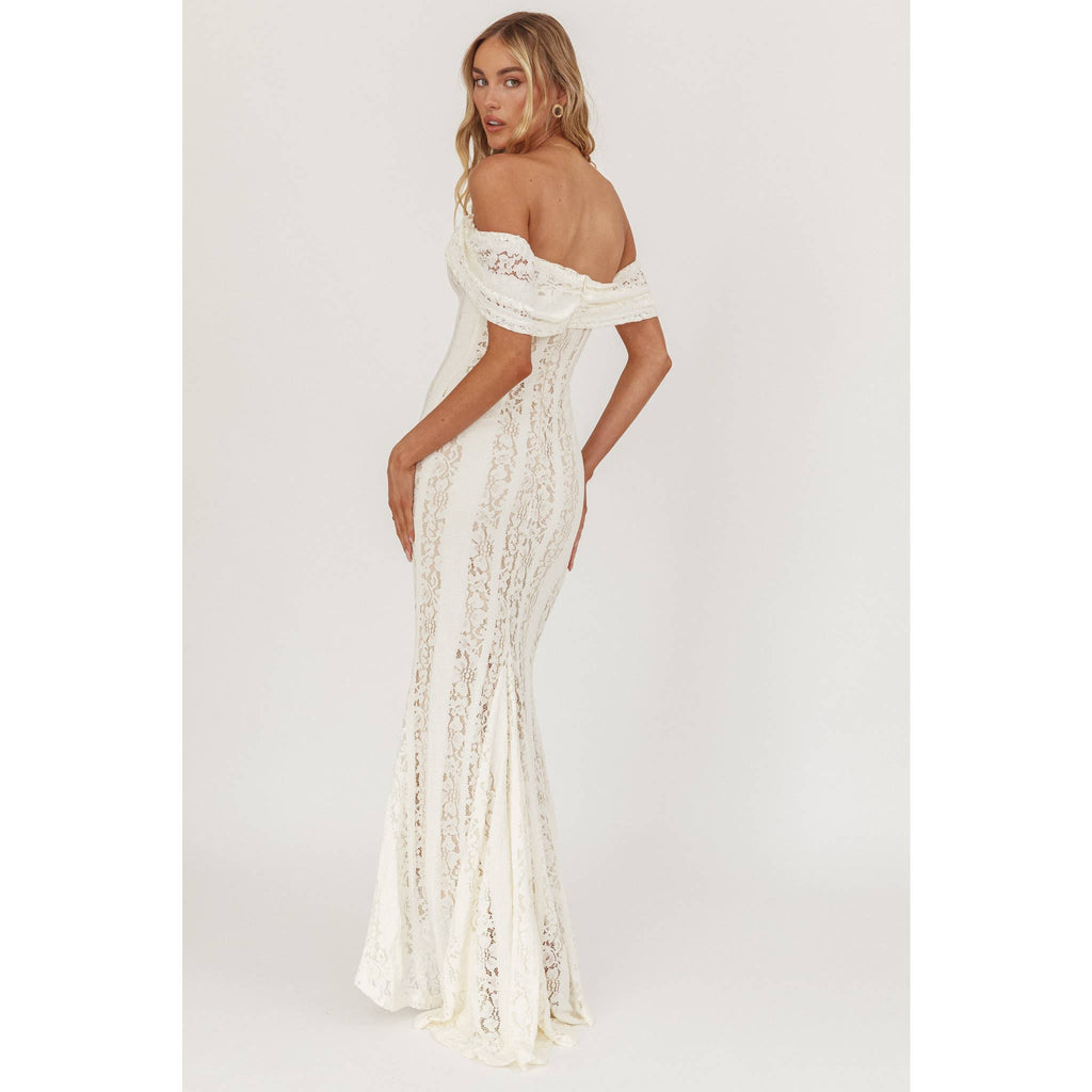Emmaline | Off Shoulder Lace Maxi Dress