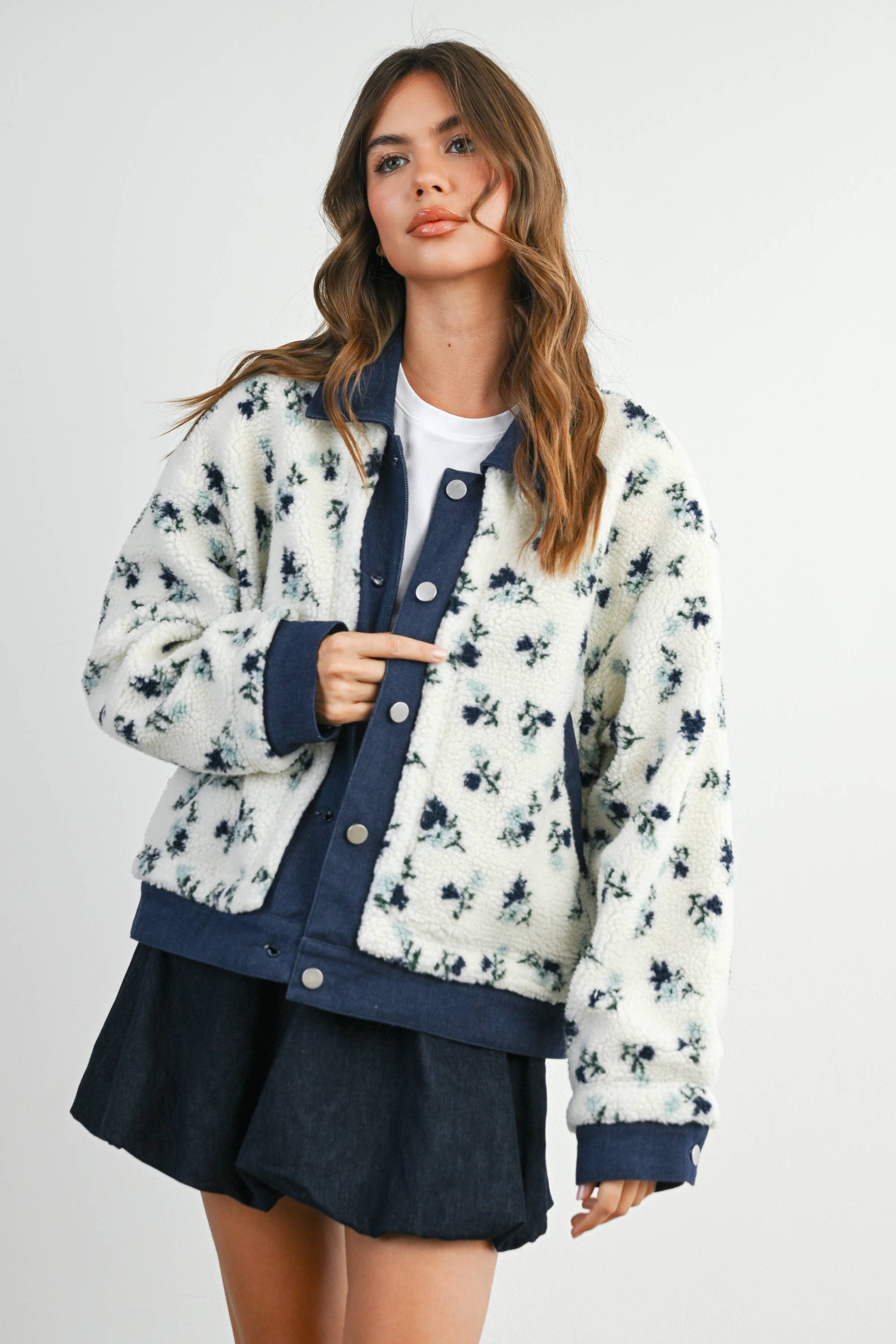 Elaine | Floral Collared Button-Down Jacket