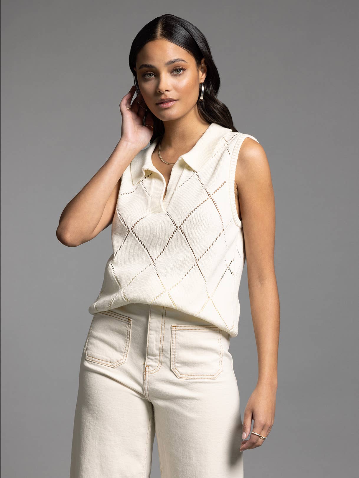 Posie | Collared Sleeveless Knit Top
