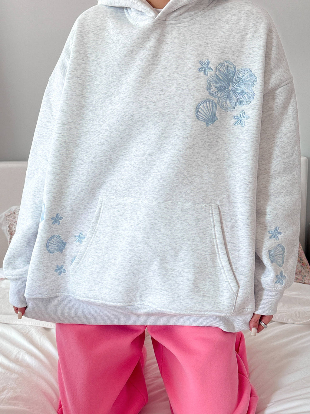 Pearl Grey | Tropical Embroider Hoodie