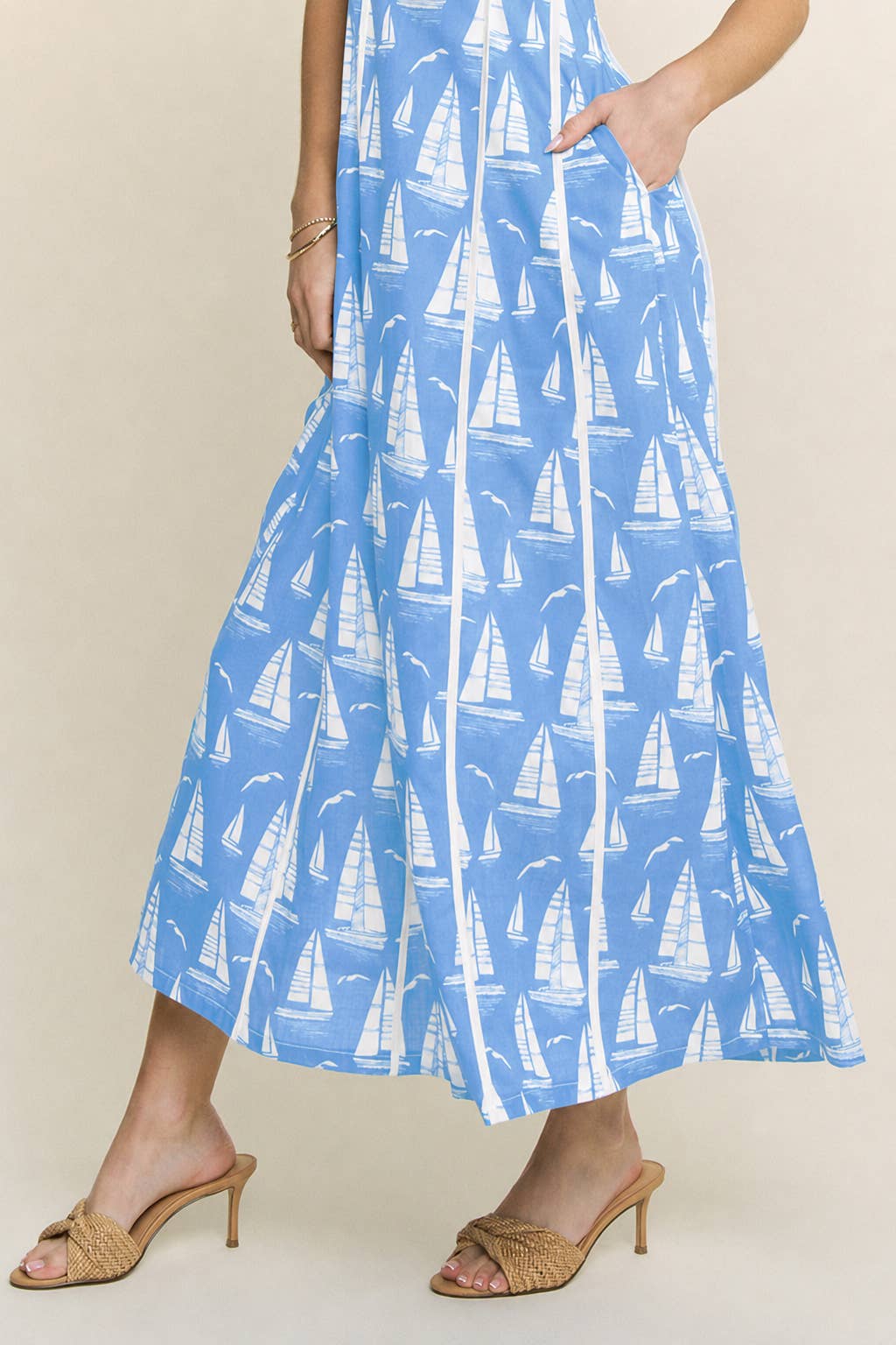 Morning Tide | Piping Detail Maxi Dress