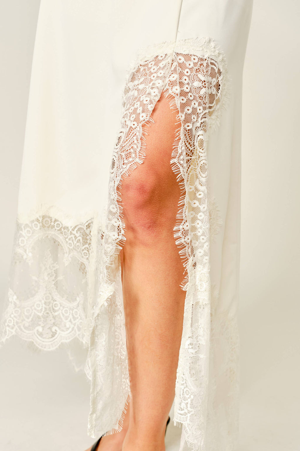 Bobby | Lace Insert Unbalance Hem Midi Skirt