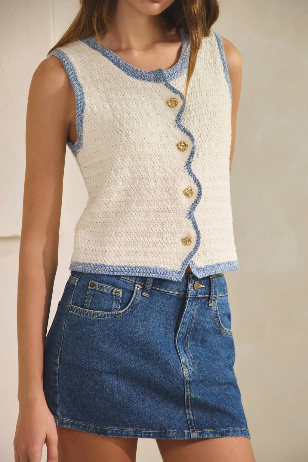 Mira | Contrast Vest