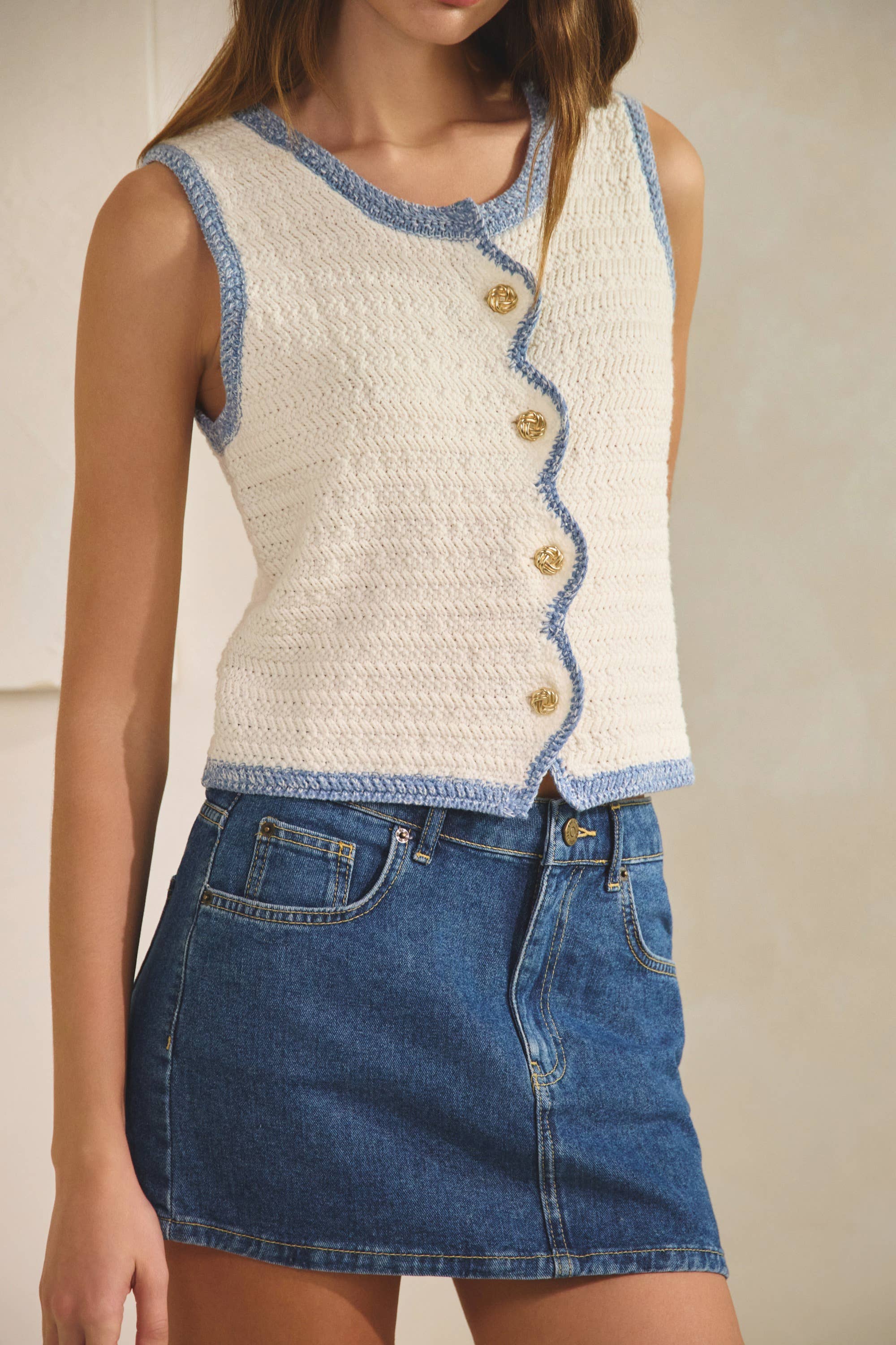 Mira | Contrast Vest