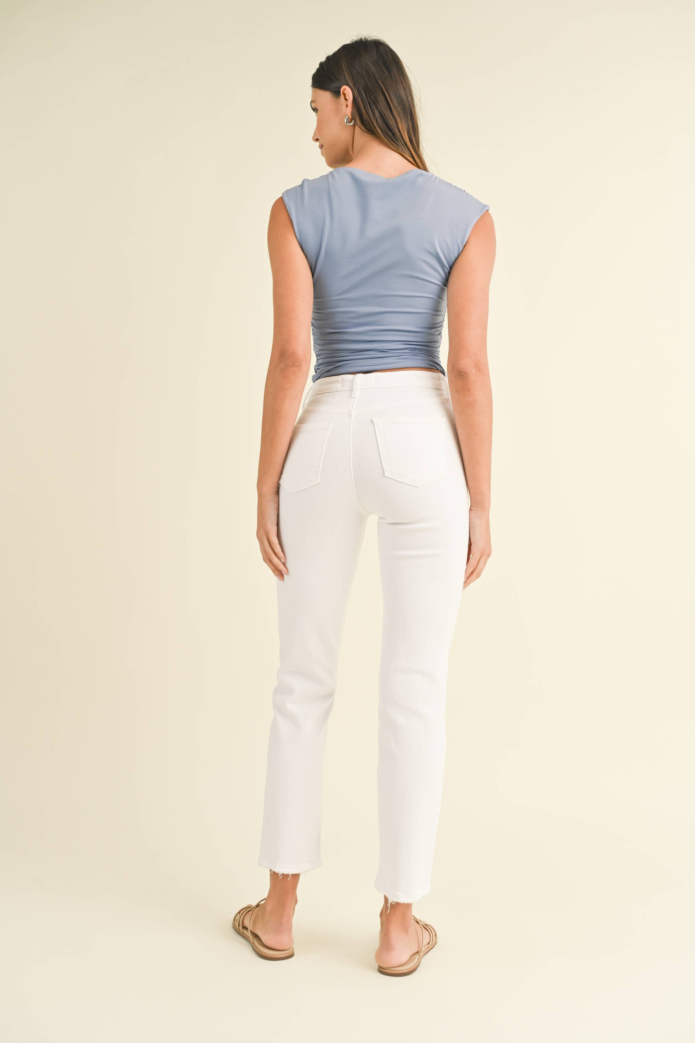 Lila | Hem Detail Comfort Straight