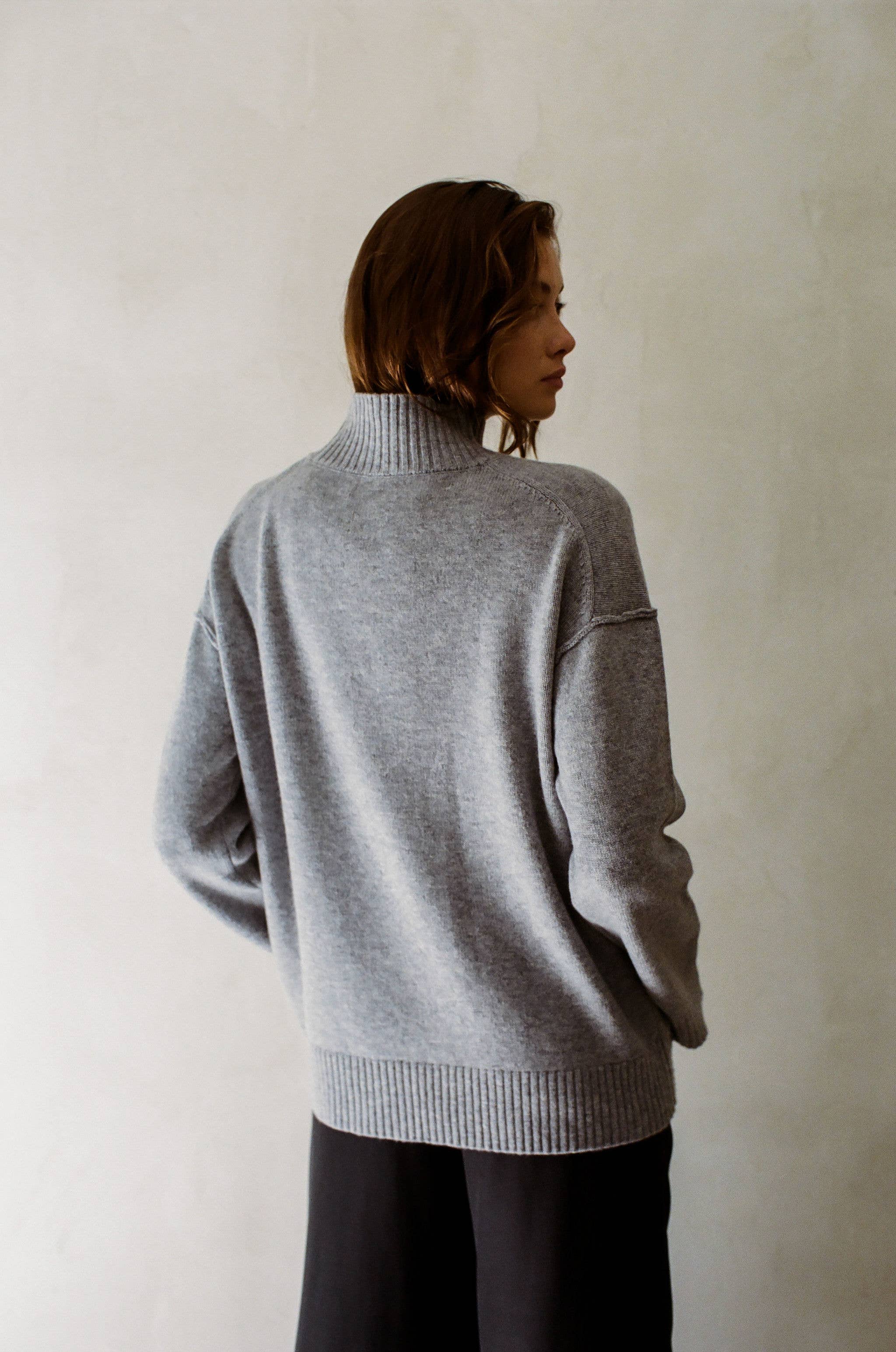 Charlotte Cashmere Wool Relaxed Turtleneck