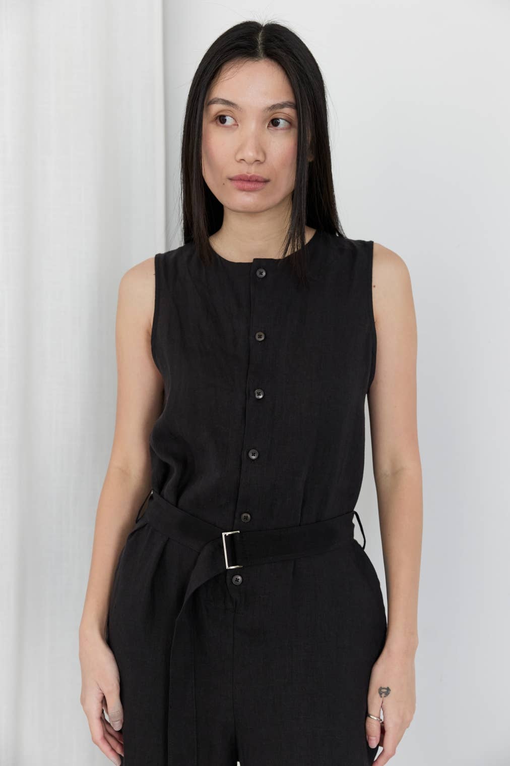 The Teagan Jumpsuit | Relaxed Linen Jumpsuit with Waist Belt