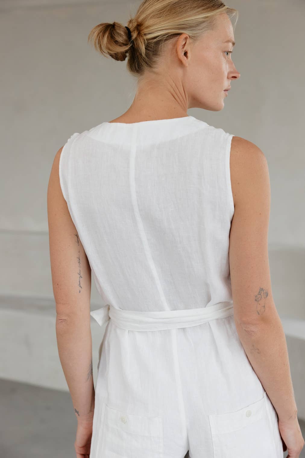 The Teagan Jumpsuit | Relaxed Linen Jumpsuit with Waist Belt