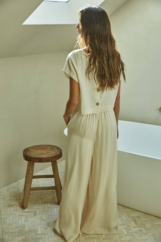 Renee | Woven Cotton Gauze Short Sleeve Back Button Crop Top