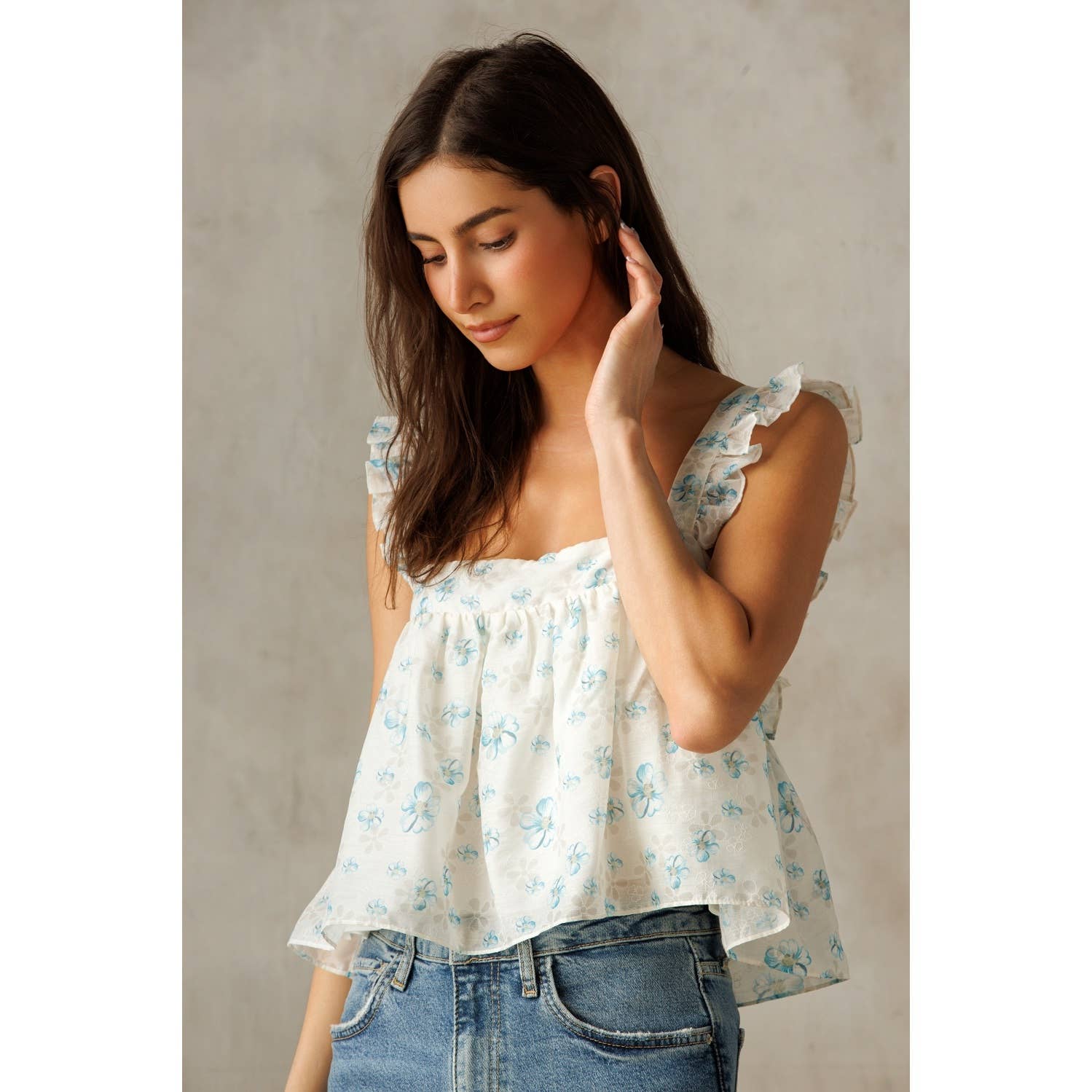 Beth | White Blue Floral Blouse