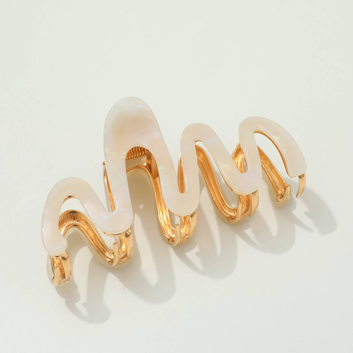 Willow Core | Large Squiggle Metal Claw Clip