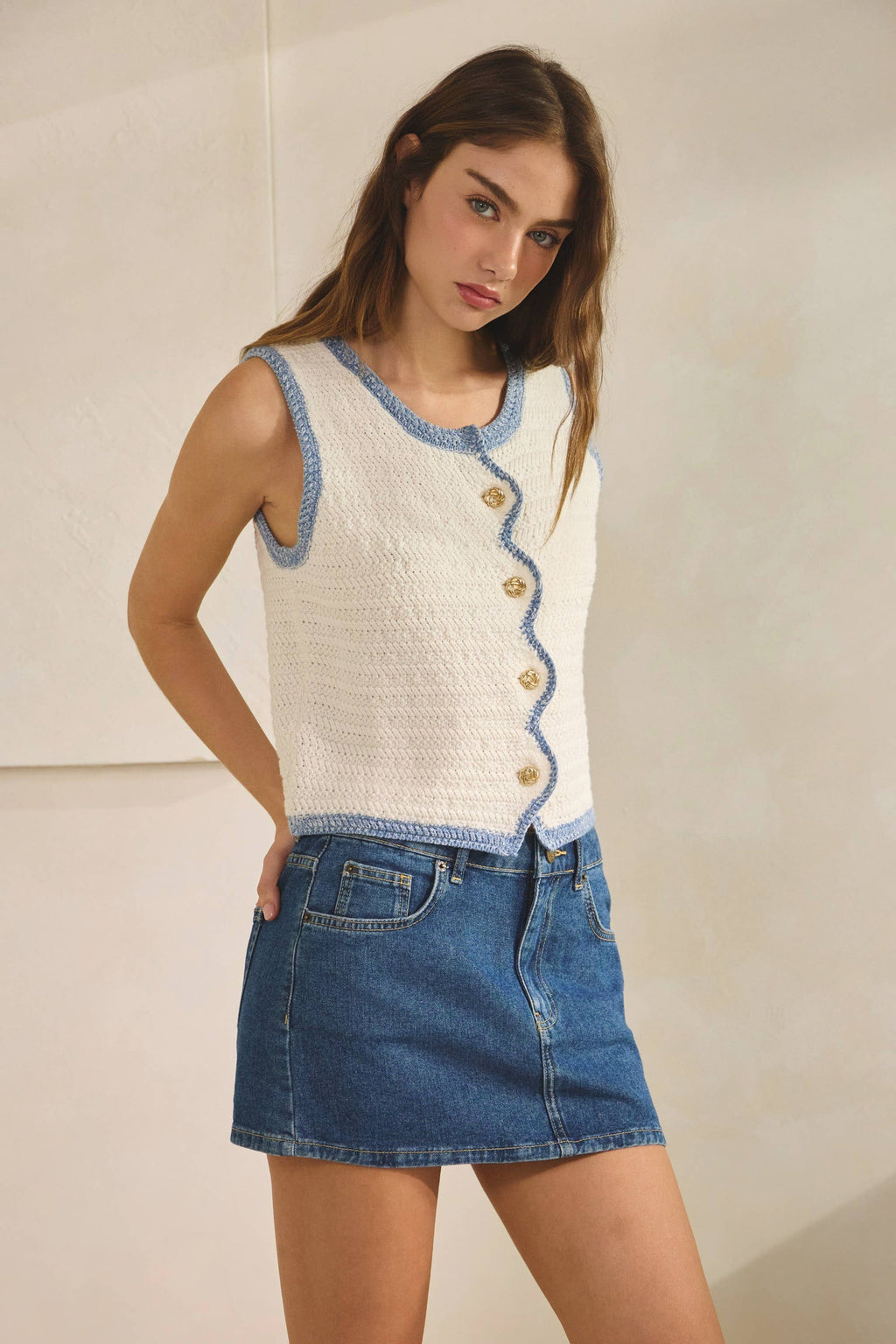 Mira | Contrast Vest