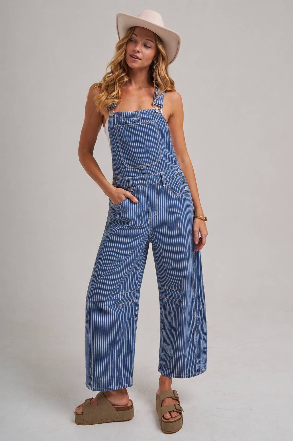 Magnolia | Jumpsuit with Barrel Leg