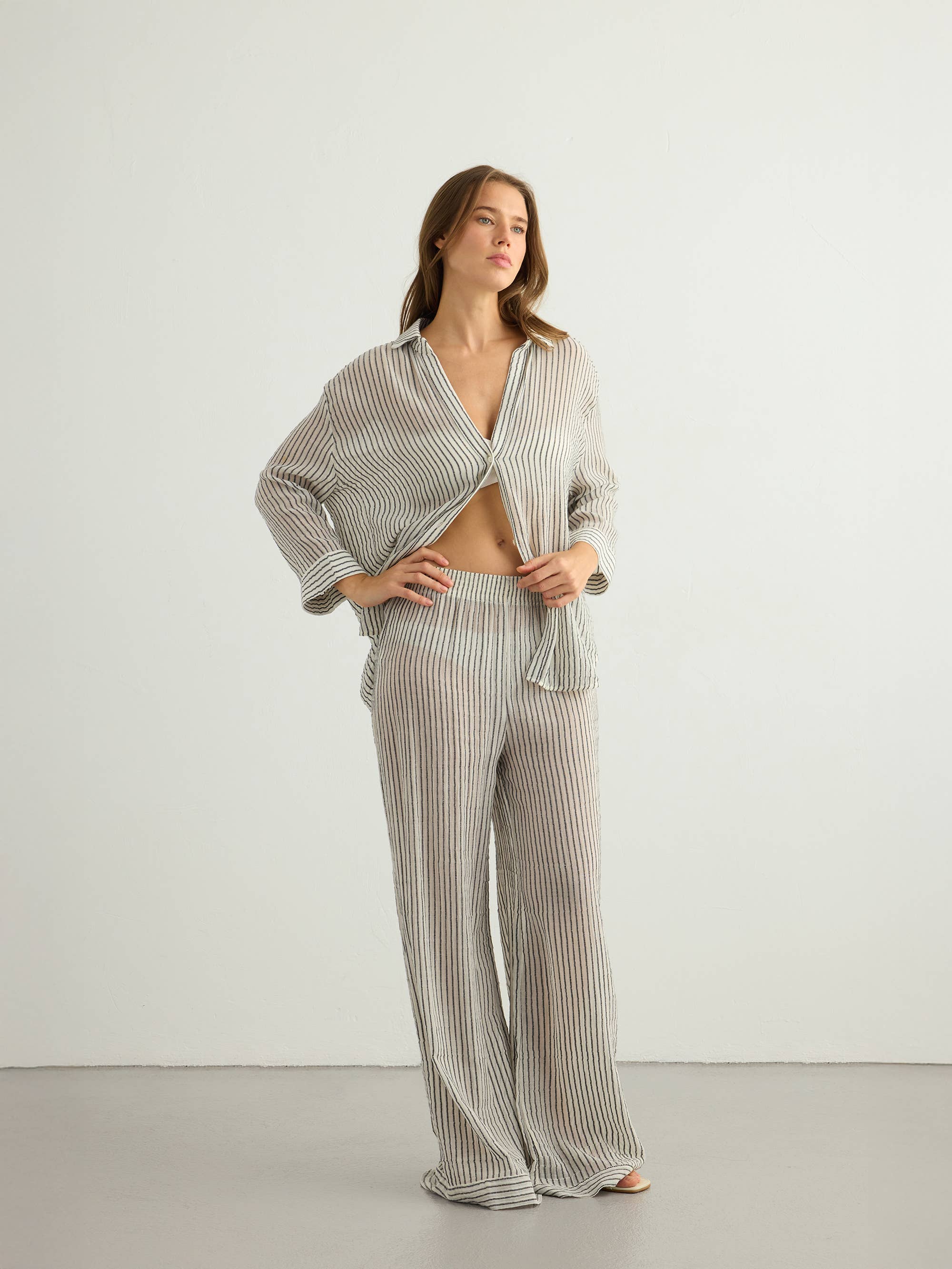 Voyage Set 100% Textured Cotton | Black Stripes