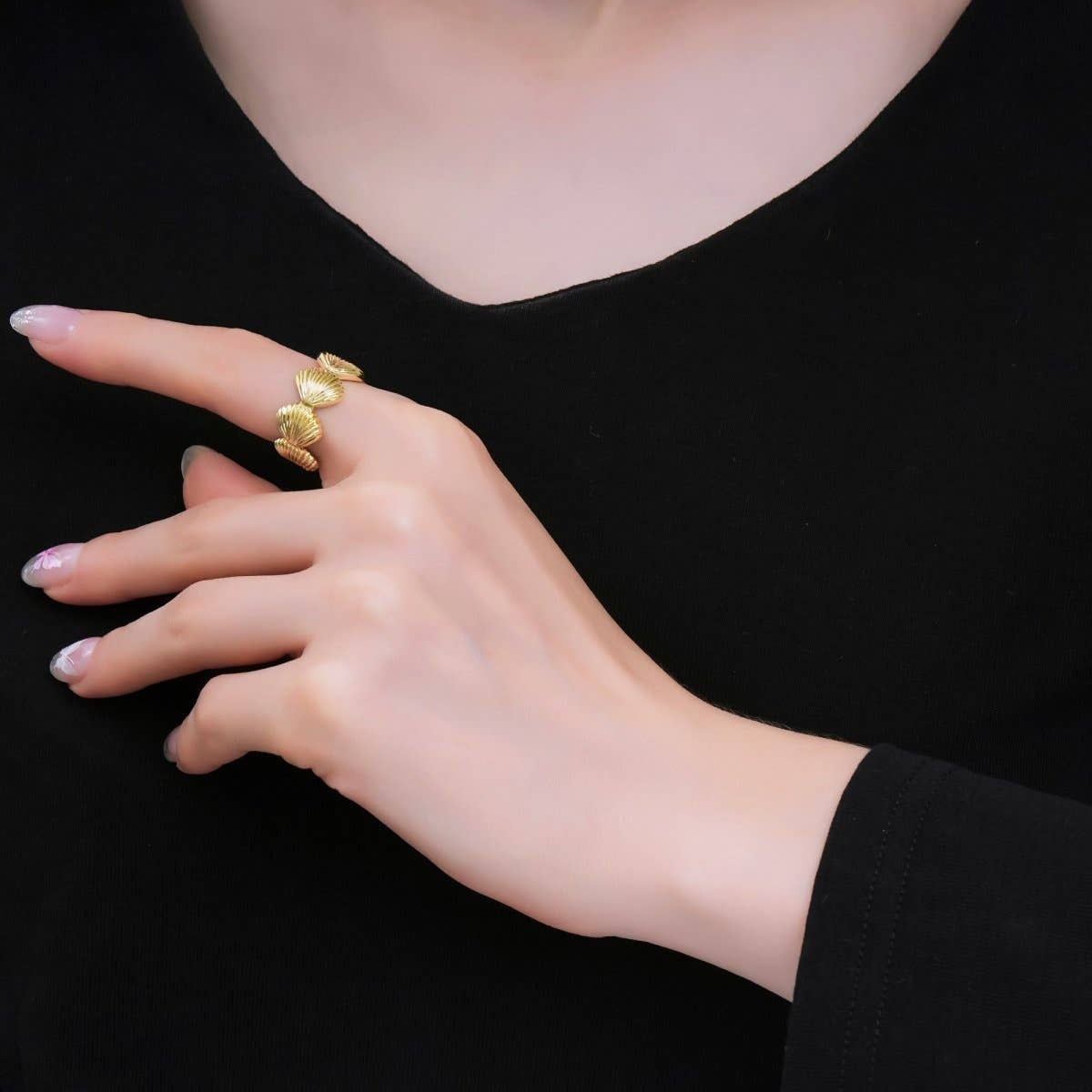 24K Gold Filled Linked Sea Clam Shell Adjustable