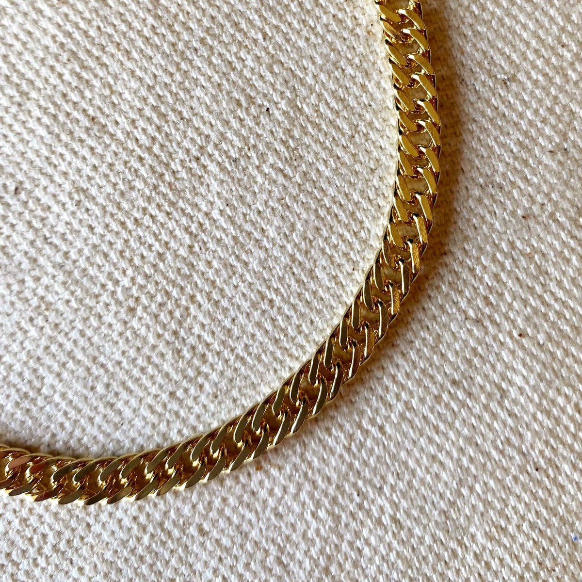 18k Gold Filled 4.0mm Curb Chain Bracelet: 6 inches