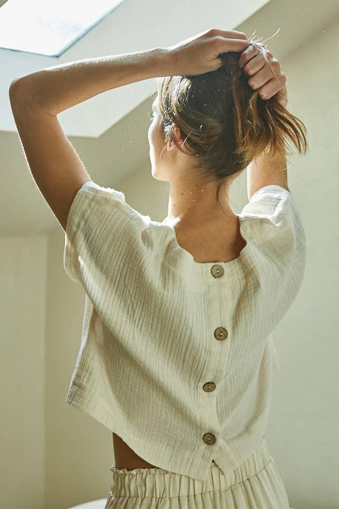 Renee | Woven Cotton Gauze Short Sleeve Back Button Crop Top