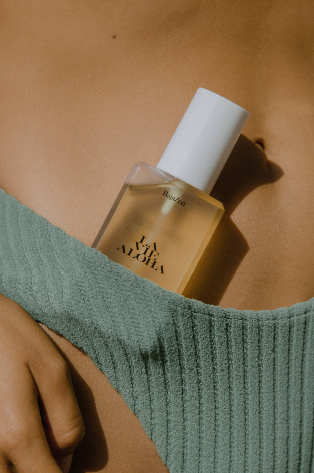 La Vie Aloha Body Glow Oil