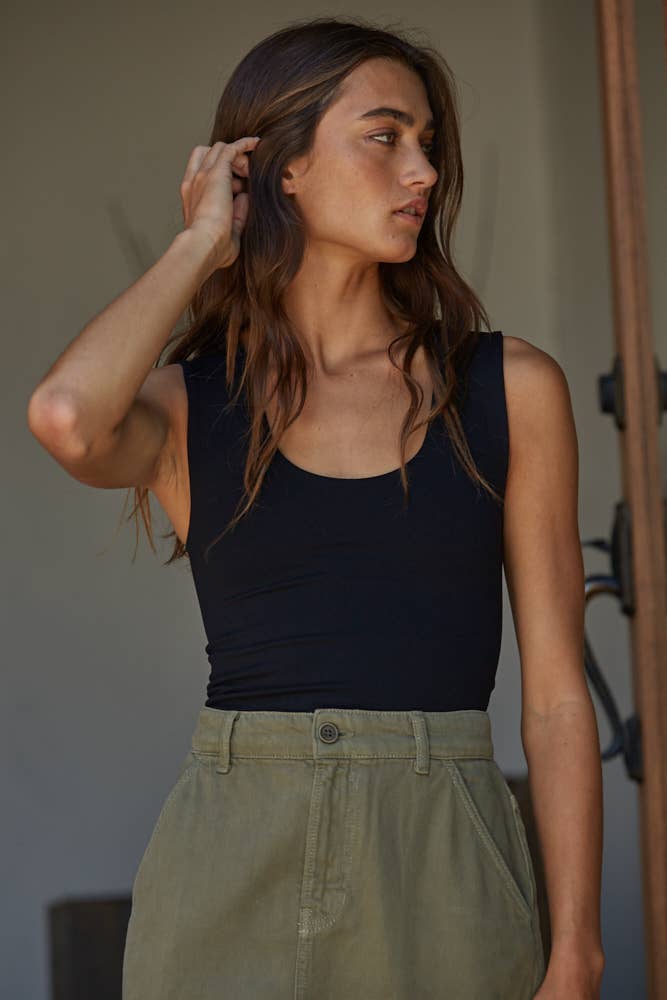 Basics | Double Layered Seamless Top