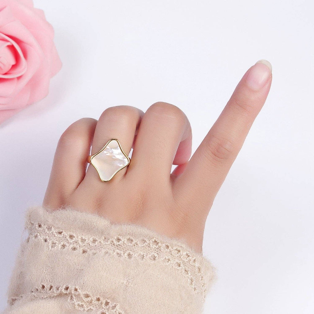 Gold Filled Pearl Shell Quatrefoil Ring
