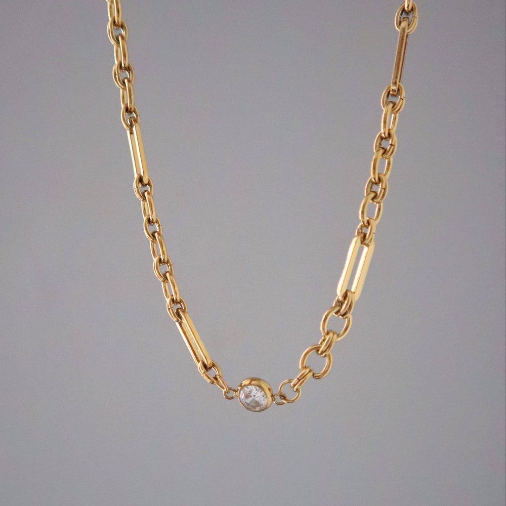 Solenne Chain Necklace | CZ Bezel Necklace