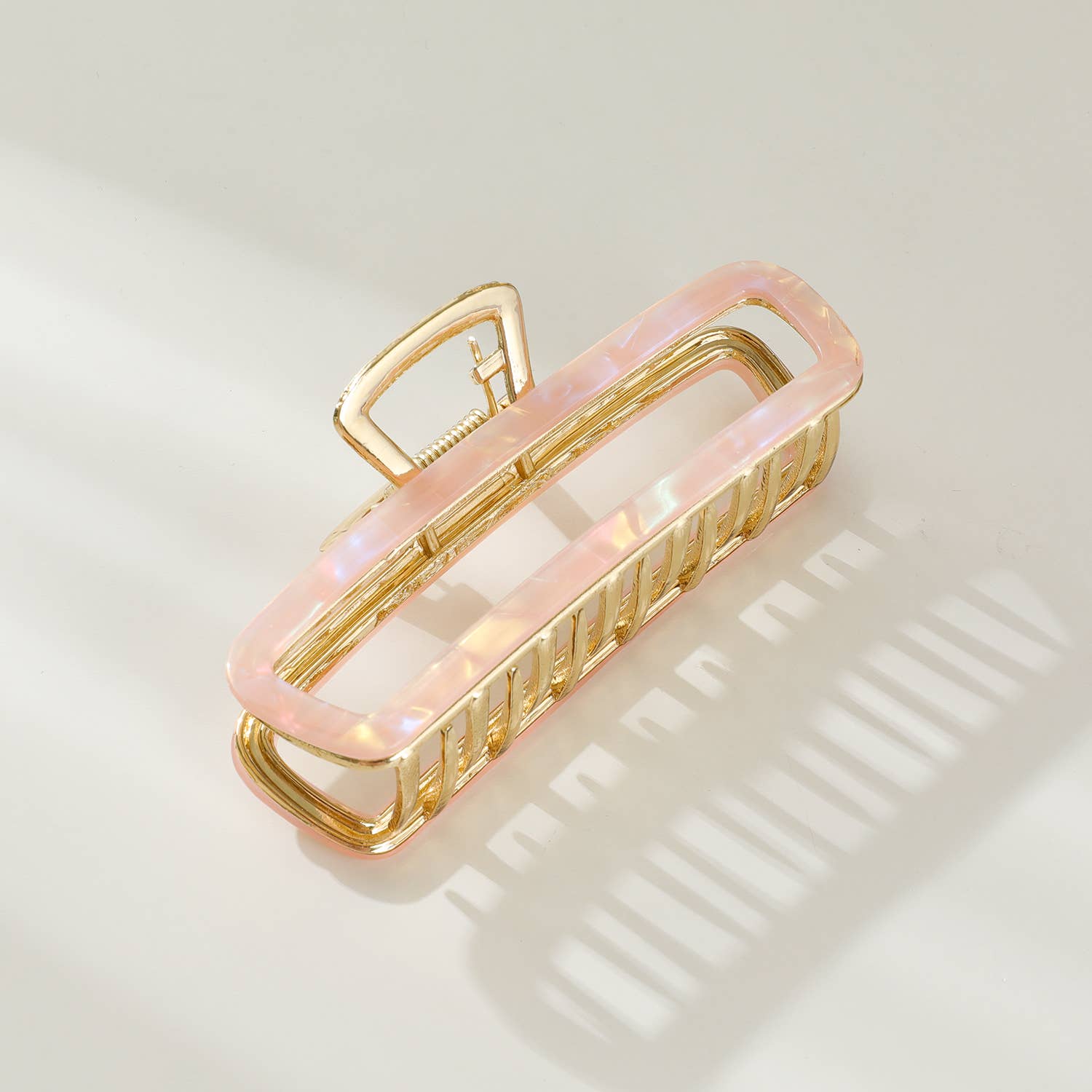 Harlow | Medium Hollow Rectangle Metal Claw Clip