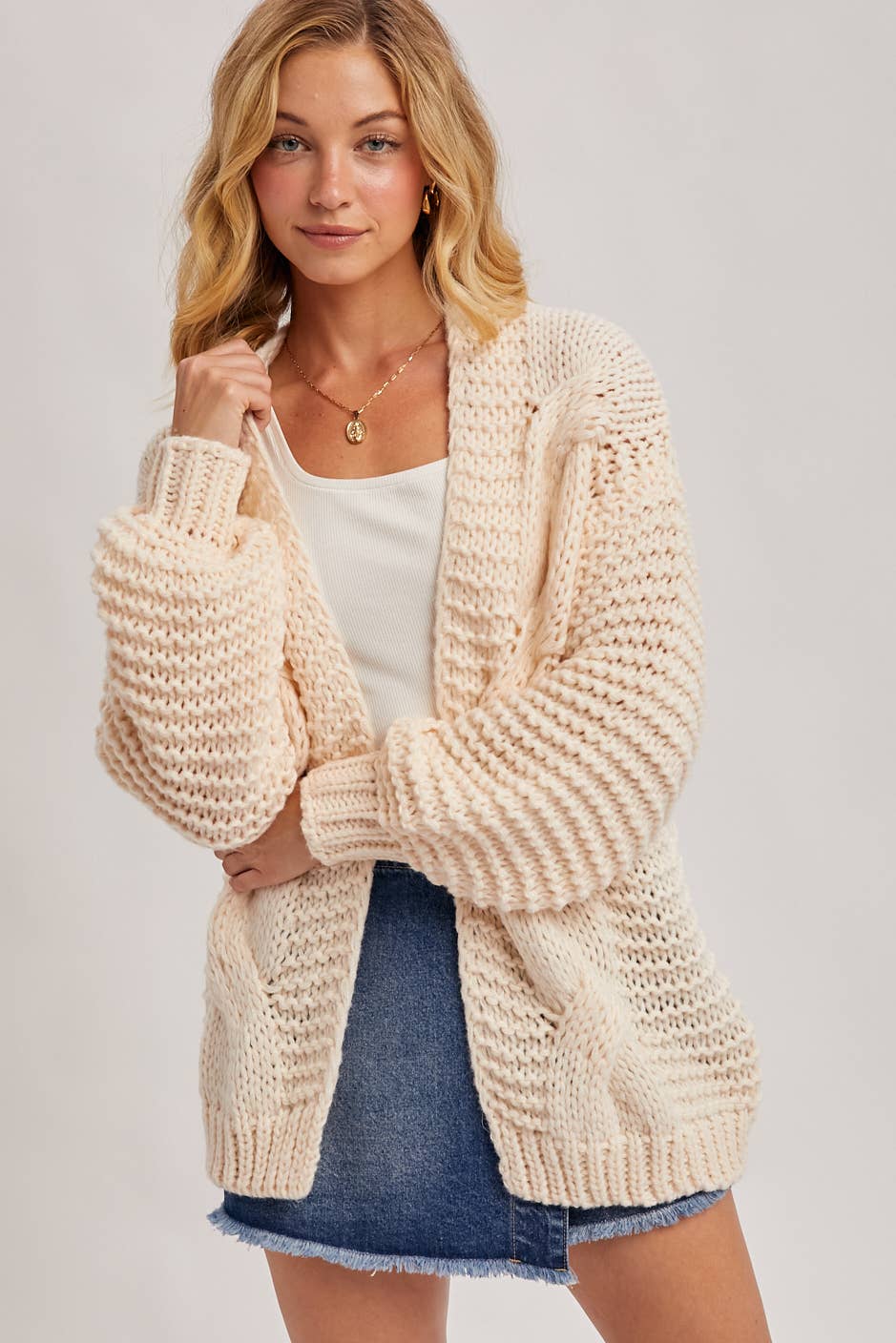 Lori | Chunky Cable Knit Sweater Cardigan