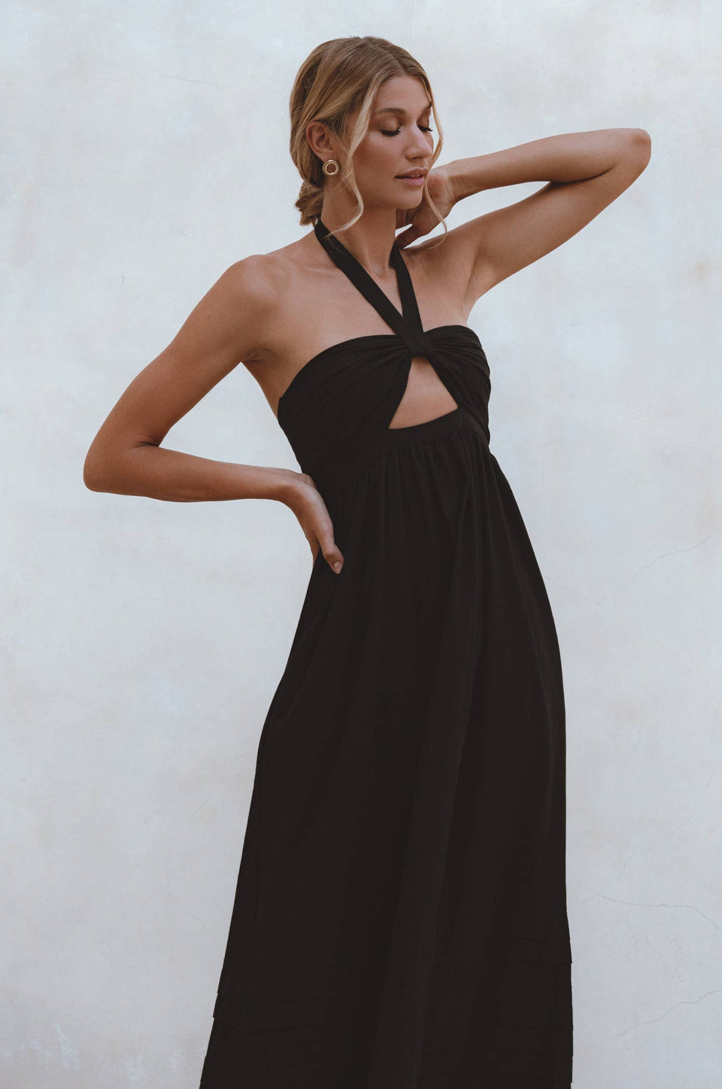 Penelope | Halter Linen Maxi Dress - Black