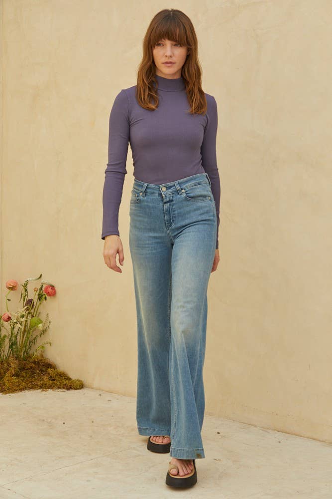 Knit Ribbed Long Sleeve Mock Neck Top