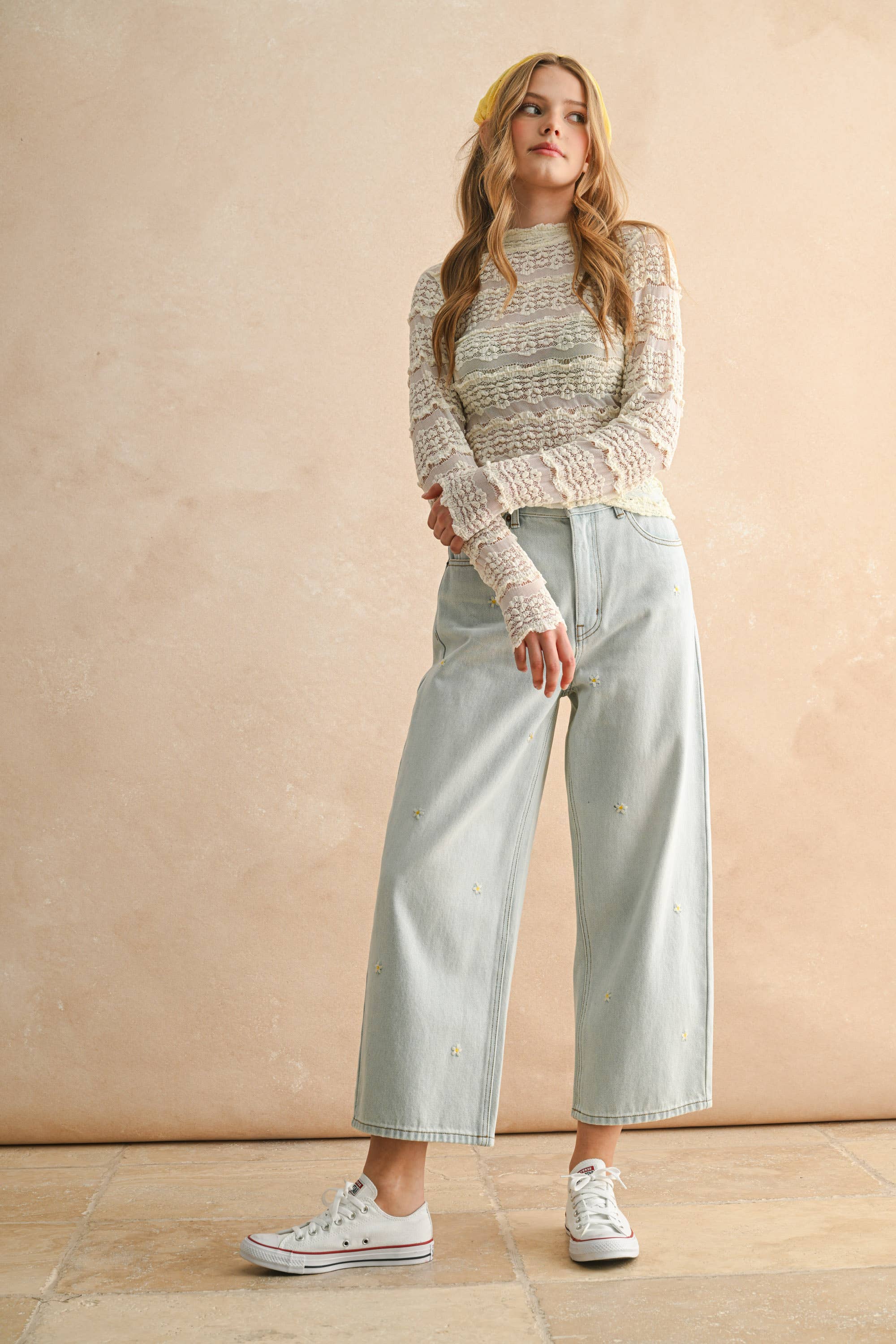 Daisy | Flower Embroidery Pants