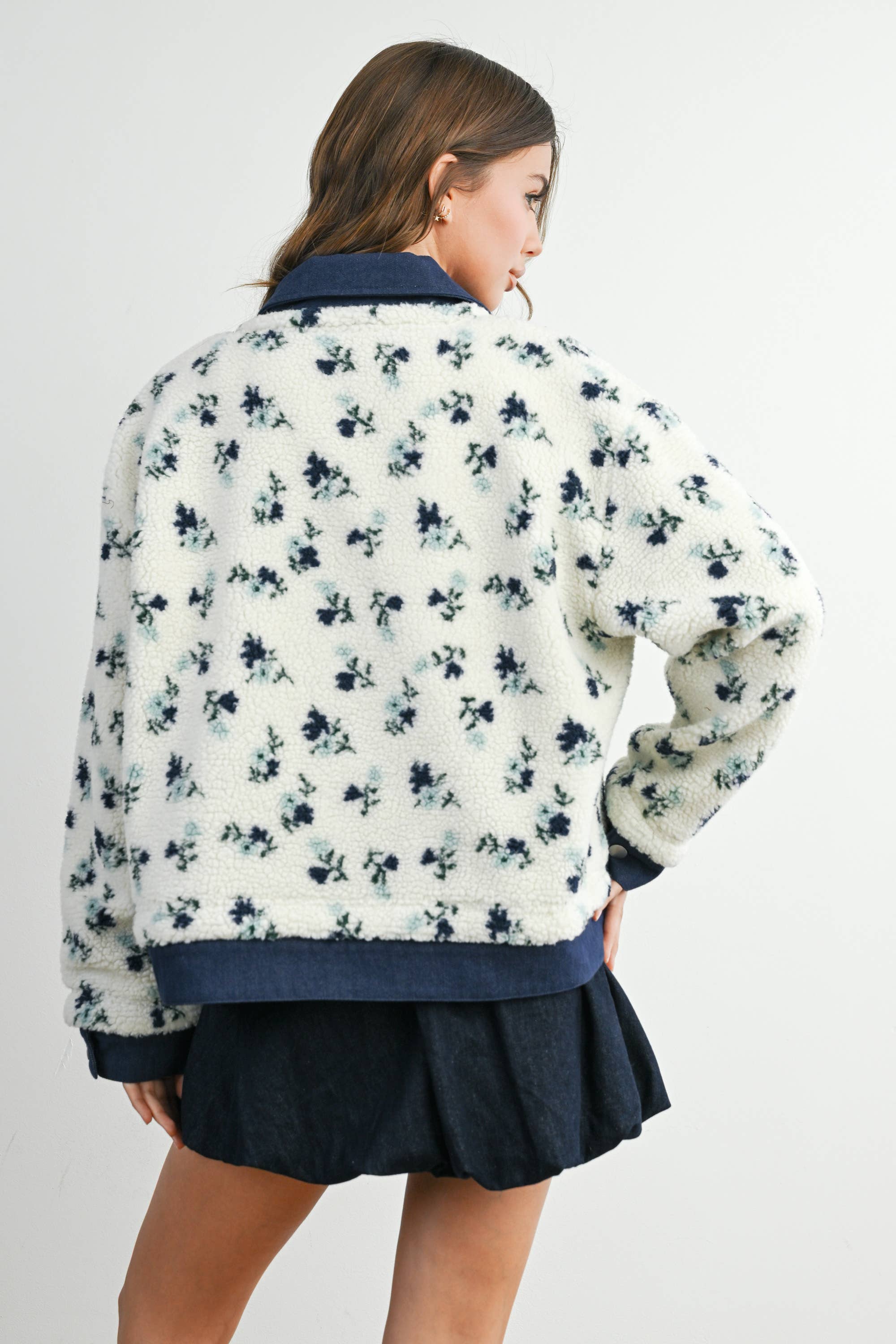 Elaine | Floral Collared Button-Down Jacket