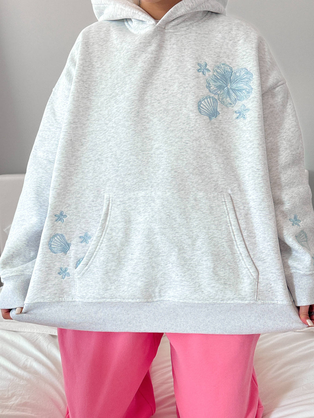 Pearl Grey | Tropical Embroider Hoodie